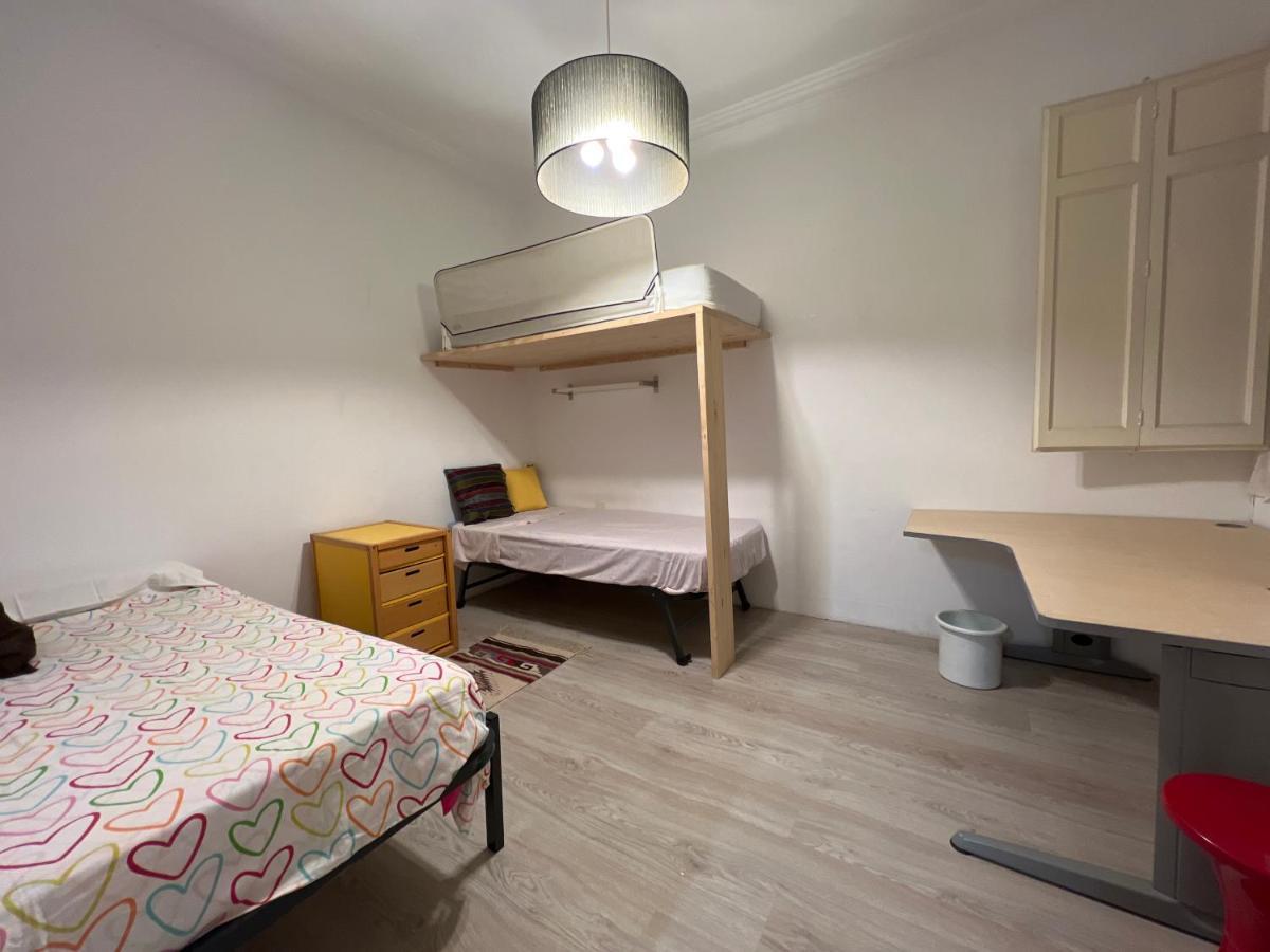 Gran Piso Terrassa Centro Rambla 5 Habitaciones Luaran gambar